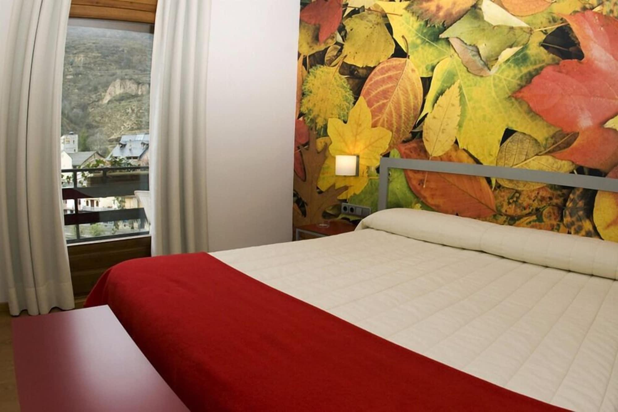 Hotel Restaurant Pessets & Spa 소르트 외부 사진