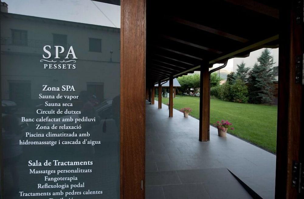 Hotel Restaurant Pessets & Spa 소르트 외부 사진