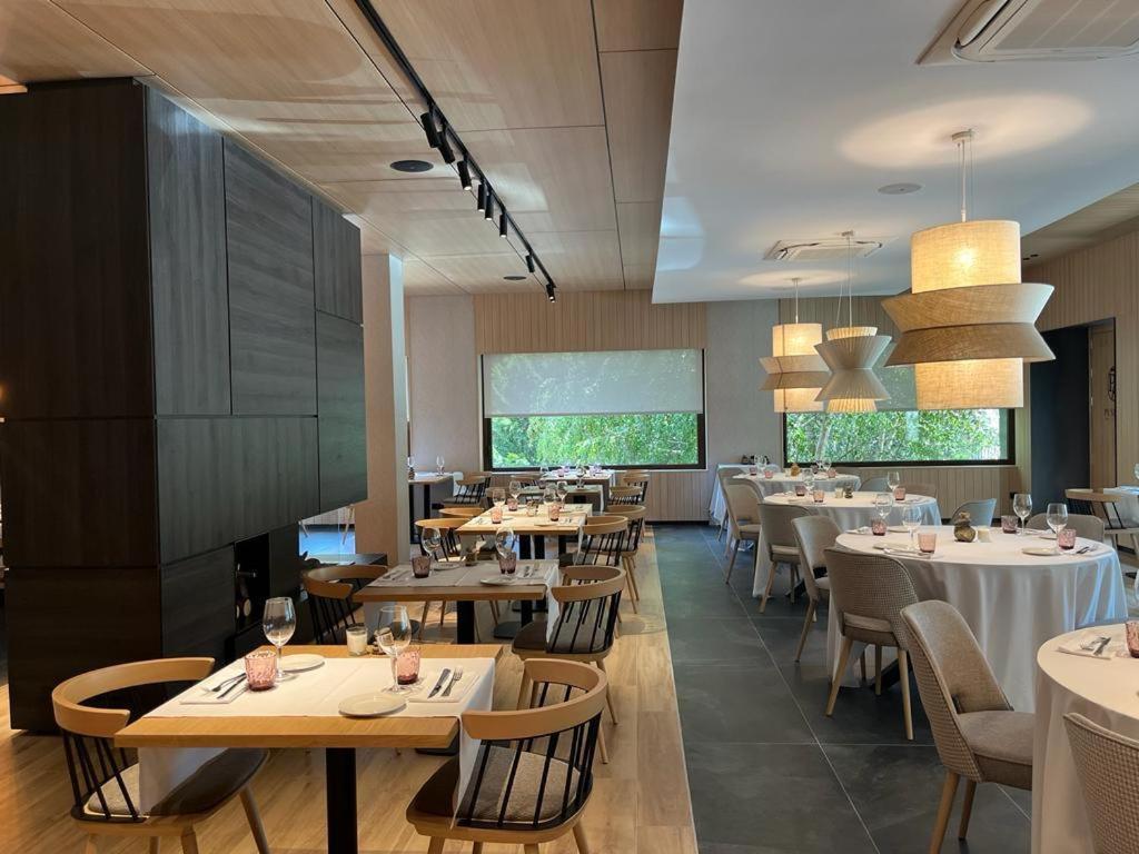 Hotel Restaurant Pessets & Spa 소르트 외부 사진