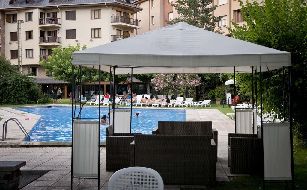 Hotel Restaurant Pessets & Spa 소르트 외부 사진