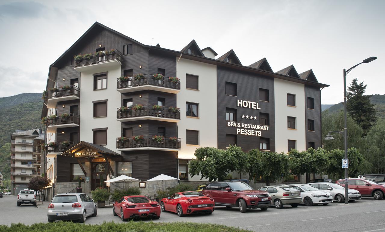 Hotel Restaurant Pessets & Spa 소르트 외부 사진